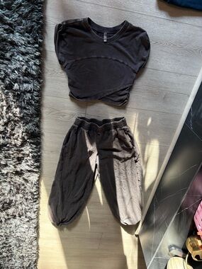 Free People XS Hot Shot Crossover Set. Black Acid Wash **SOLD OUT!!**Retail $98